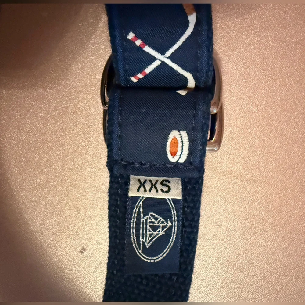 LeatherMan (Essex, CT)- Hockey-Themed D-Ring Belt (27 in), Navy, Size XXS